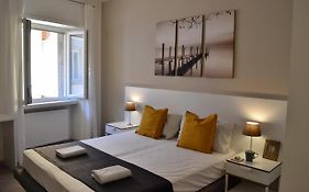 Blue Nest Apartment